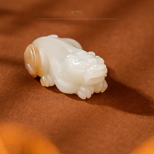 「慕财」糖羊脂玉貔貅挂件 商品图2
