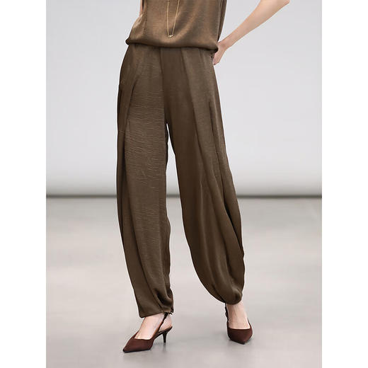 COCOBELLA奢感通勤商务肌理缎面休闲裤春夏高腰打褶灯笼裤PA3011 商品图1