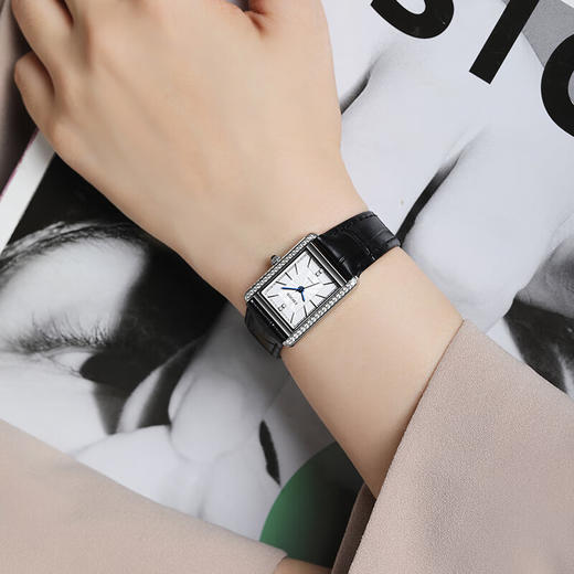 【依波·卡纳系列石英女腕表】高级简约 闪耀腕间 优雅百搭 诠释经典永恒之美（2.7-2.23停发） 商品图3