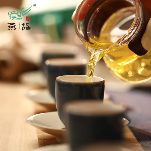 2025燕语老班章古树春饼礼盒349g（生普） 商品图3