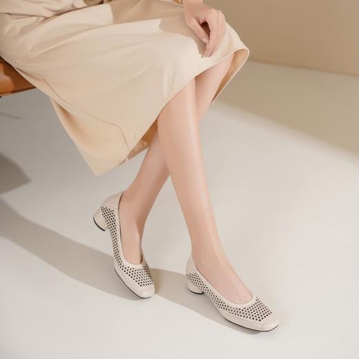 【初夏新款】西村名物2025年夏季新款舒适低跟百搭新中式风镂空单鞋X25AH14571 商品图1