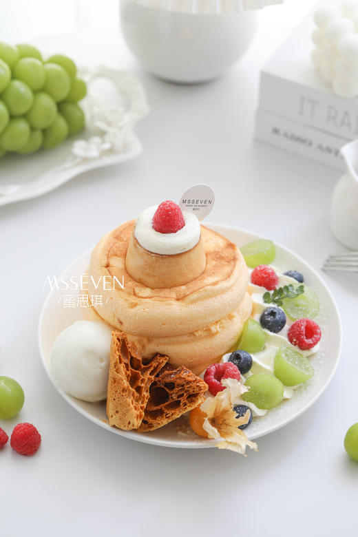 莓果布蕾舒芙蕾松饼（仅限堂食） 商品图1