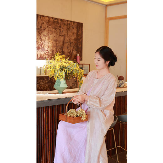 【2026东衣作】新中式衬衫连衣裙（25710134樱花-设计师） 商品图3