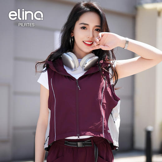 一恋•普拉提 2025春季新款机能风户外叠穿马甲户外连帽外套EML1181 商品图3