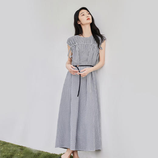 IC黑白格设计感抽褶腰带连衣裙女新款夏季慵懒宽松休闲裙子 商品图3