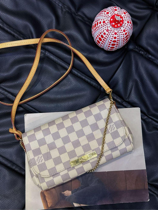 Lv 小号 白棋盘格 favorite 斜挎包 商品图0