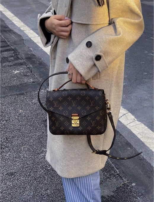 LV 老花 Pochette metis 邮差包 商品图3
