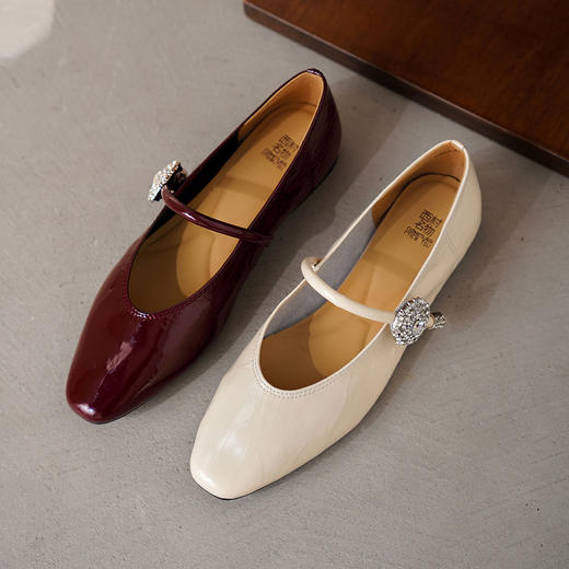 【新款玛丽珍】西村名物2025年夏季新款舒适软底平跟中式风玛丽珍浅口单鞋T25AE15671 商品图0