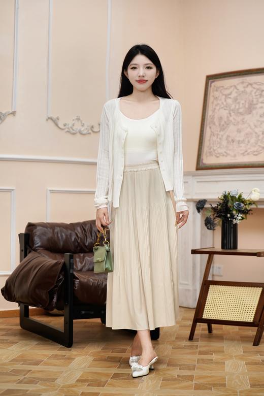 现货【99元2件】 臣禾	【裸感背心】带胸垫一体式无钢圈吊带	JZ251270158 商品图9