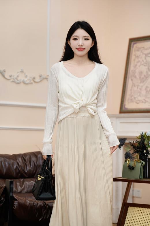 现货【99元2件】 臣禾	【裸感背心】带胸垫一体式无钢圈吊带	JZ251270158 商品图10