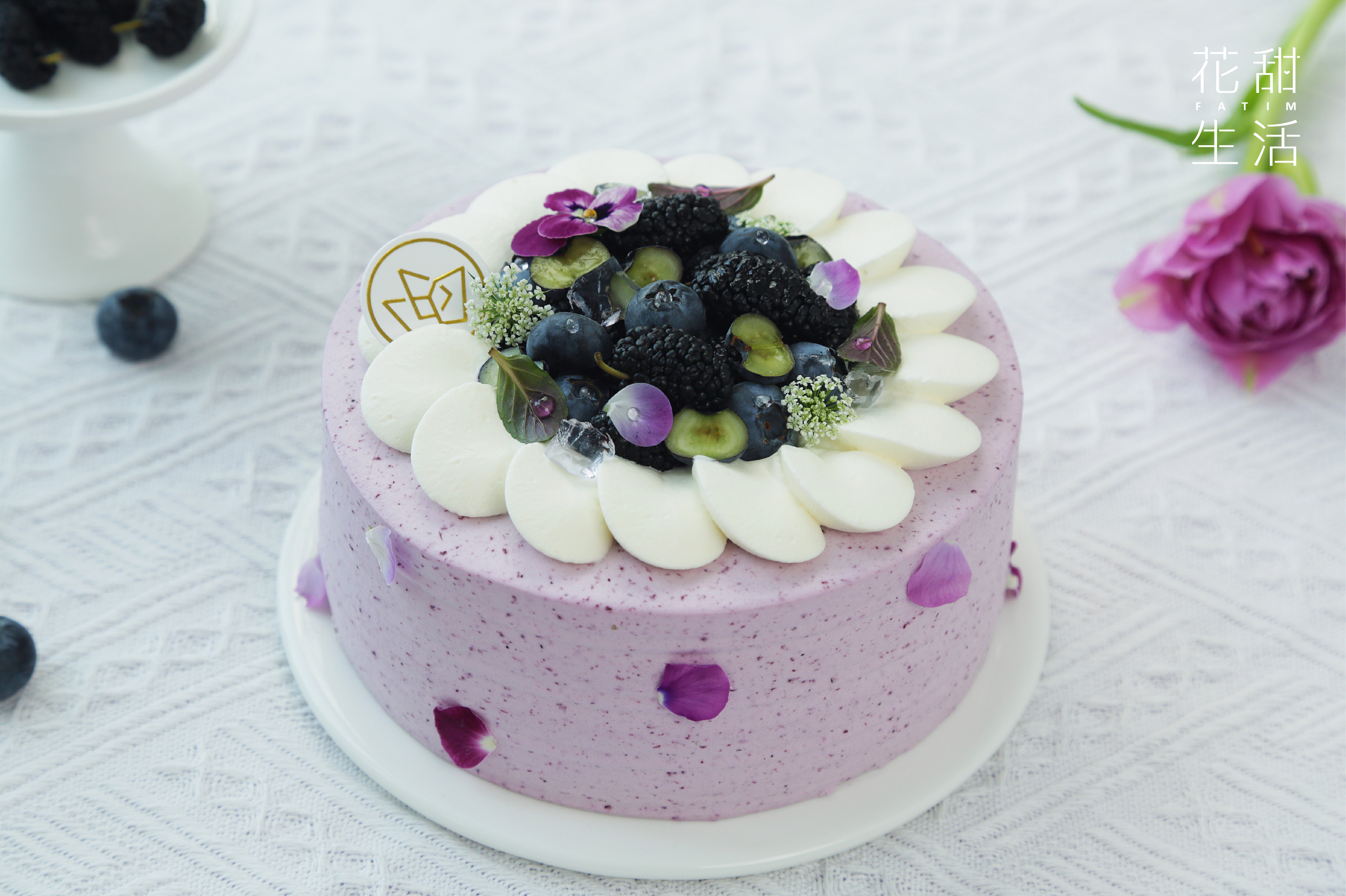莓莓桑葚•奶油蛋糕