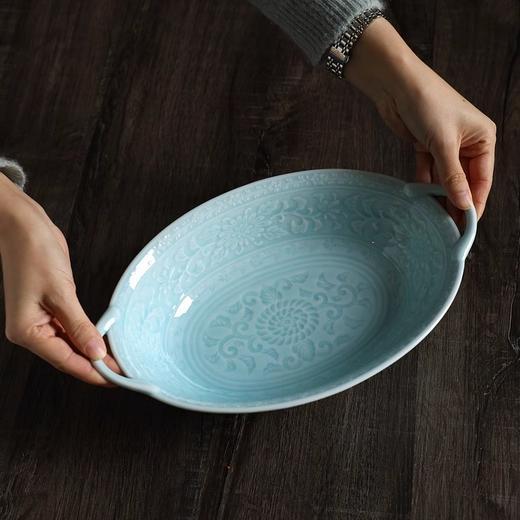 日本进口有田烧华山日式陶瓷青瓷浮雕菊花餐具鱼盘长盘圆盘米饭碗有田烧华山窑青瓷系列散件 商品图2