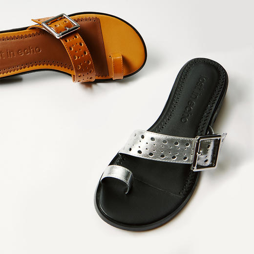 [福利价]lost in echo2025春夏新款简约布洛克套趾一字带轻便薄底凉拖鞋女 商品图2