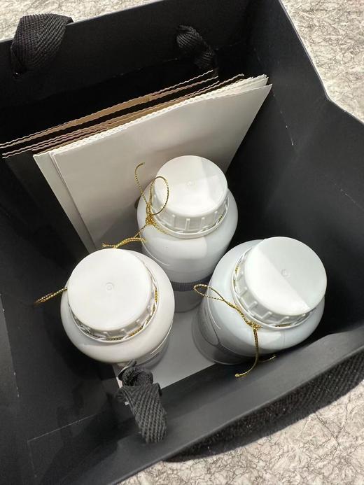 【预售】5月5日左右发货[一年只卖这俩月]蜜中之👑 【活的水样洋槐头道蜜🐝】清透如水 | 富含100%活性酶 |护甘解酒滋阴润🫁通💩 | 生鲜食物一旦下单除非质量问题否则不退不换 | 顺丰包邮 商品图2