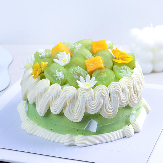 【青提芒香】ins 风绿色意境，花漾装饰甜美-青提水果生日蛋糕 商品图0