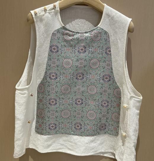 【线上专属】马甲（24704613-玉頩） 商品图0