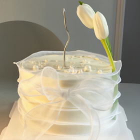 『琉璃蜜语』纯白郁金香女神生日蛋糕