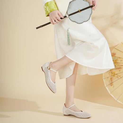 西村名物2025年春季新款舒适低跟新中式风优雅玛丽珍单鞋X25AH16471 商品图3