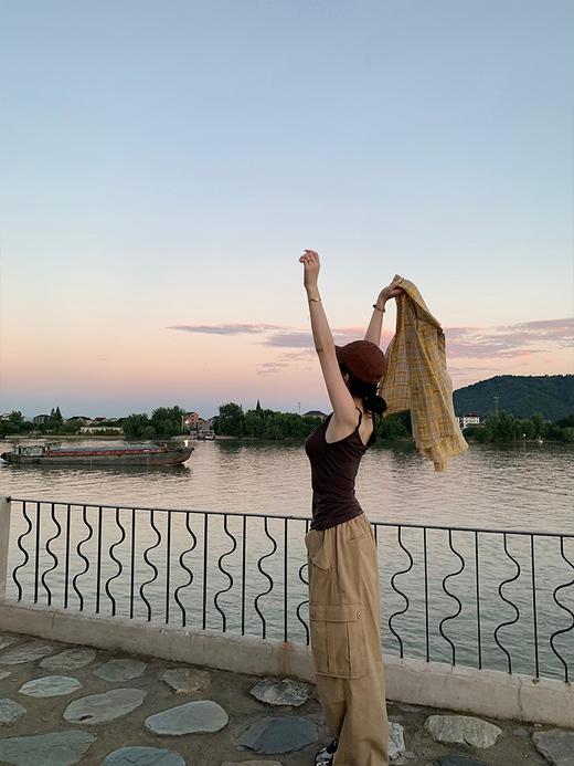 现货  极简穿搭 设计感小众不规则抽褶吊带背心/衬衫/工装裤 商品图0