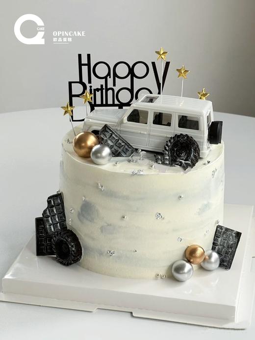 白色汽车 商品图0