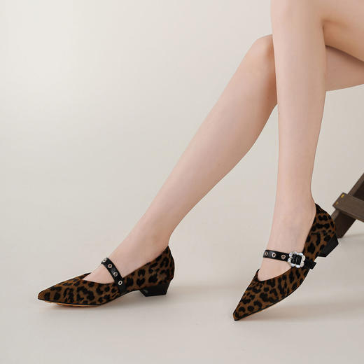 西村名物2025年春季新款舒适低跟新中式风优雅玛丽珍单鞋T25AE16231 商品图1