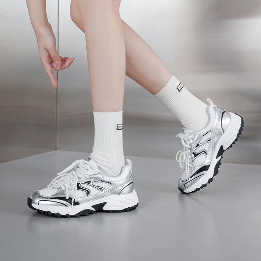 西村名物2025年轻便透气舒适厚底防滑休闲运动鞋老爹鞋T25CM38871 商品图1