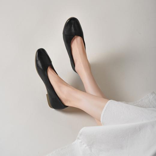 【舒适软底】西村名物2025年春季新款舒适平跟软底新中式风优雅浅口单鞋T25AE16331 商品图1