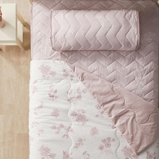 超冷感S2511 哈娜 粉色床品系列 薄被/毛巾被/床垫/枕垫 单人/双人/特大双人 商品图5