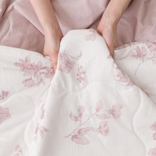 超冷感S2511 哈娜 粉色床品系列 薄被/毛巾被/床垫/枕垫 单人/双人/特大双人 商品图4