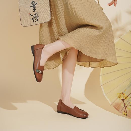西村名物2025年春季新款舒适平跟软底新中式风优雅浅口单鞋T25AE16161 商品图4