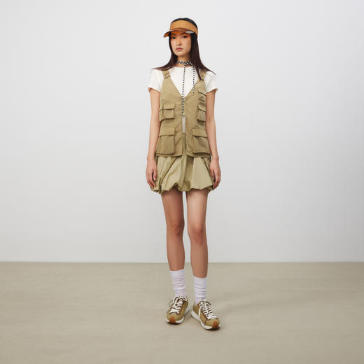 [福利价]lost in echo2025春夏新款高级V领轻薄多口袋工装户外马甲马夹女 商品图0