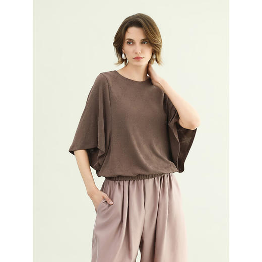 COCOBELLA女人味暗纹提花亮丝针织衫T恤女夏蝙蝠袖罩衫TS0069 商品图1