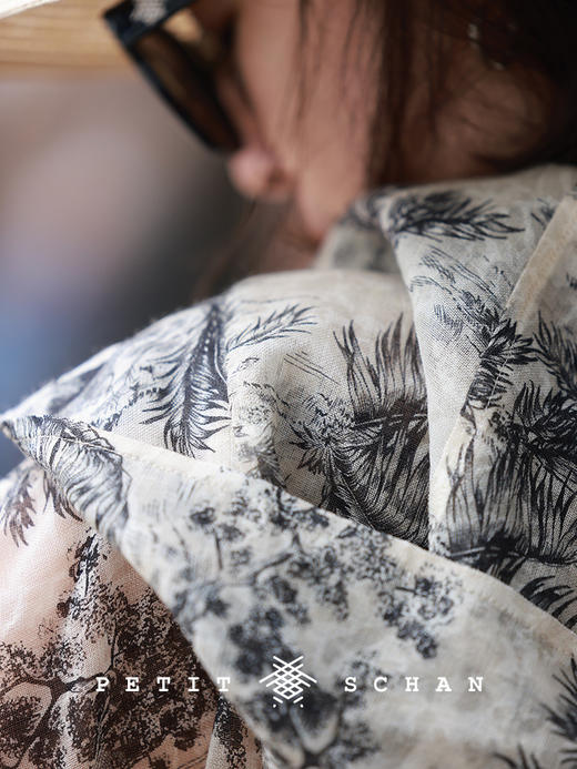 PETIT SCHAN小闪 CLO#264 Tree Meaning 树意 100%绵羊毛连帽抽绳收腰短款廓形防晒外套 商品图5