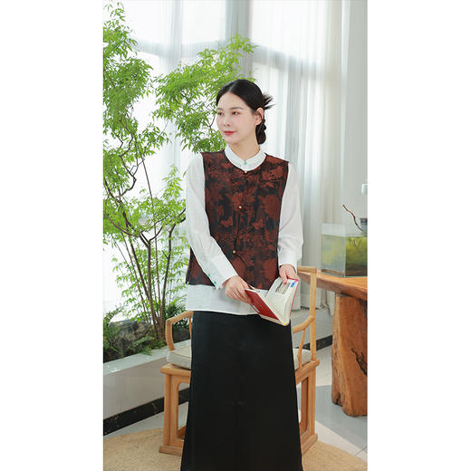 【抖音专属】新中式马甲（25704109朱草-结缘款） 商品图3