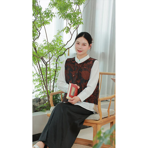 【抖音专属】新中式马甲（25704109朱草-结缘款） 商品图1