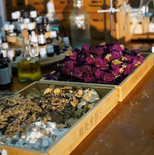 【麦麦定制丨私护皂】汉方草本多酚玫瑰私处护理皂！麦麦定制，中医与芳疗结合，守护私处健康！止痒，平衡jun群，去异味！纯天然温和洁净，修复皮脂膜、淡化色素沉积！【TJ-J】 商品图6