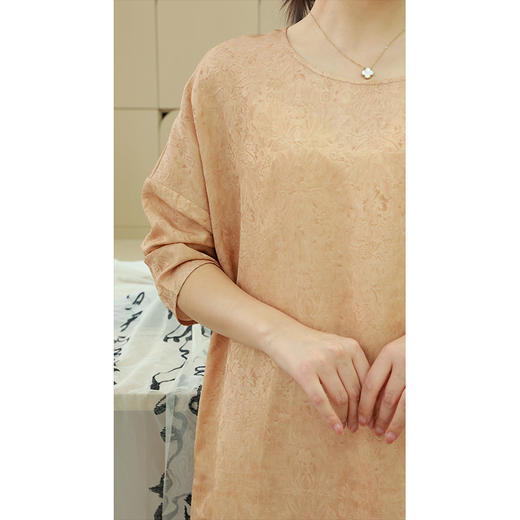 【抖音专属】连衣裙（24707377A紫磨金-设计师） 商品图4