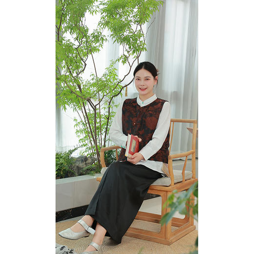 【抖音专属】新中式马甲（25704109朱草-结缘款） 商品图0