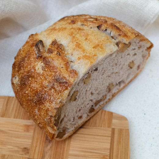 瑞典黑麦核桃欧包Swedish walnut rye bread 商品图1