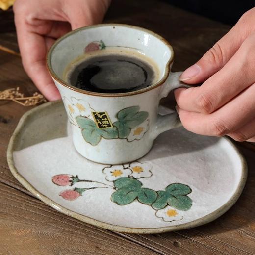 日本进口手绘陶瓷咖啡杯樱花日式复古带碟茶杯水杯美浓烧藤曼花粉引手绘杯碟 商品图1