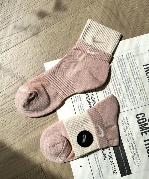 现货 THS-无 NK 短袜来啦 情侣款 拼色彩袜 13色 CU1292 商品图6