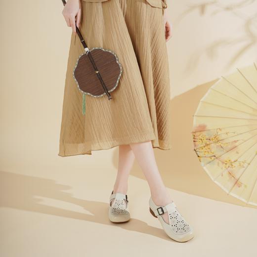 西村名物2025年夏季新款舒适低跟新中式风优雅玛丽珍单鞋洞洞鞋X25AH15791 商品图1