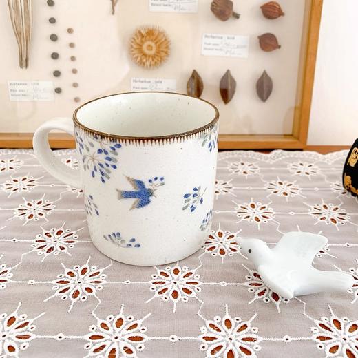 日本进口北欧森系飞鸟松鼠粗陶马克杯清新可爱陶瓷水杯早餐奶杯美浓烧calme松鼠飞鸟马克杯手握杯300ml 商品图2