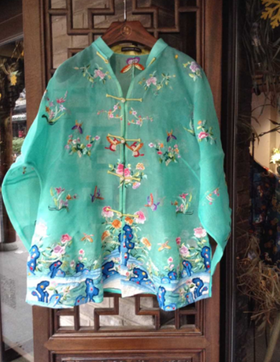 盛唐牡丹 |手工刺绣一年景吉服(盛唐牡丹与非遗传承人王小潇联名系列)[特价品]