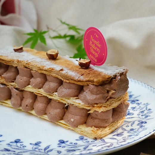 巧克力榛子拿破仑切角 Chocolate Hazelnut Napoleon Slice 商品图1