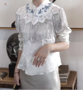 盛唐牡丹| 手工三蓝打籽盘银绣云肩