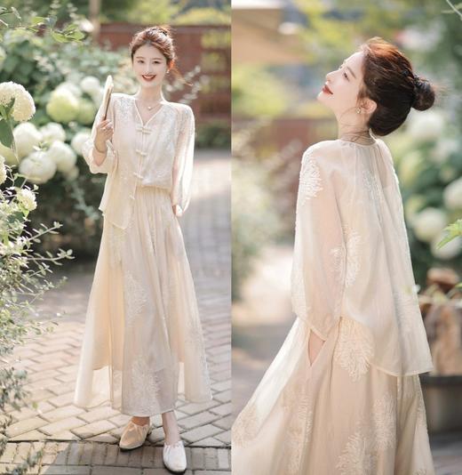 3-7天发货 一眼就沦陷【ORIGNAL&CO国风重工刺绣套装】轻盈无负担  温婉气质 商品图10