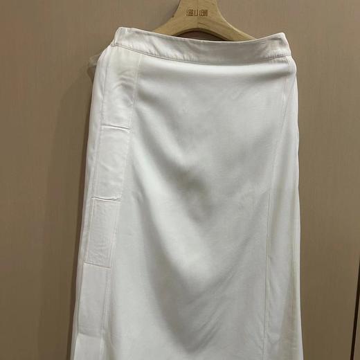 【线上专属】开衩半裙24706807月影白 商品图2