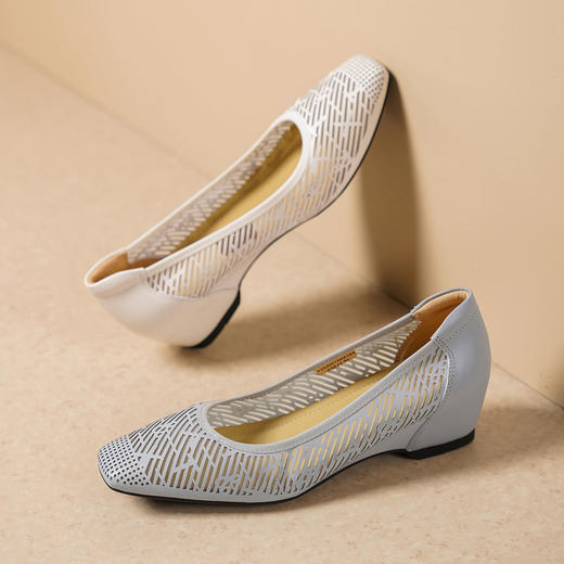 西村名物2025年夏季新款舒适坡跟新中式风优雅洞洞单鞋镂空鞋T25AH15041 商品图7