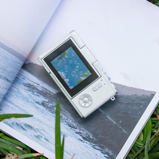 超值热卖中！CCD翻转大屏幕相机 下单赠读卡器 Type-C转接头 4800W像素 手机可读取照片 可自拍 儿童学生数码相机 可拍照打印相机 商品图8